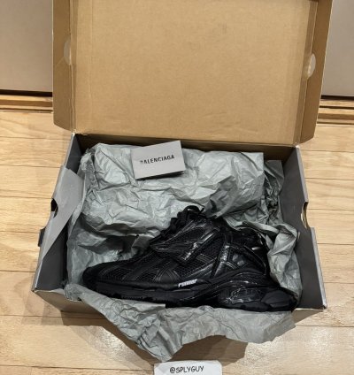 Balenciaga Runner Black sz 44