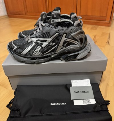 Balenciaga Runner Grey