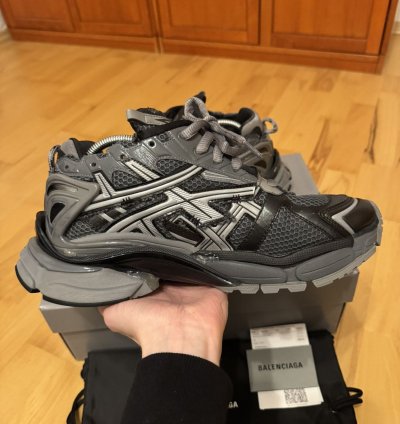 Balenciaga Runner Grey
