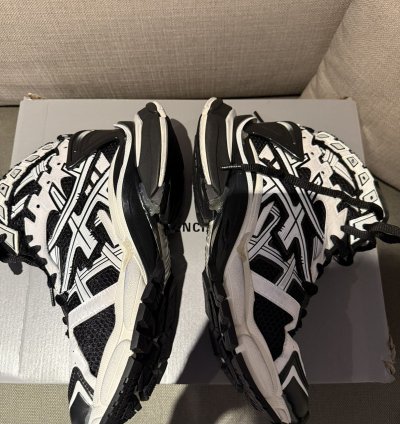 Balenciaga Runner High Sneaker in Black White