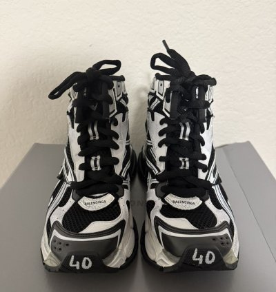 Balenciaga Runner High Top Sneaker Black White (40)