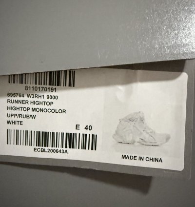 Balenciaga Runner High Top Sneaker White (42)