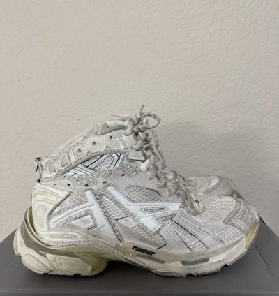 Balenciaga Runner High Top Sneaker White (45)
