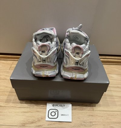 Balenciaga Runner Pink White sz 40