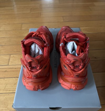 Balenciaga Runner Red