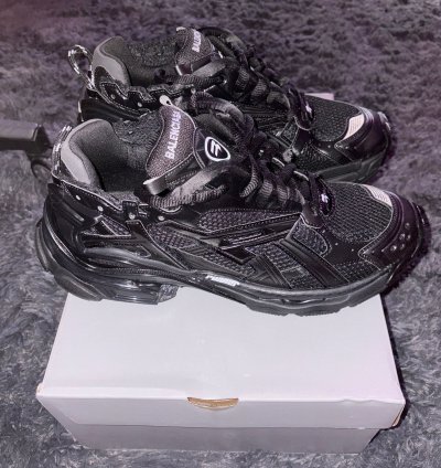 Balenciaga Runner Sneaker Black
