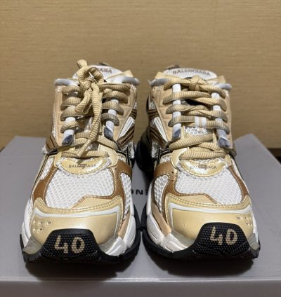 Balenciaga Runner Sneaker Camel (40)