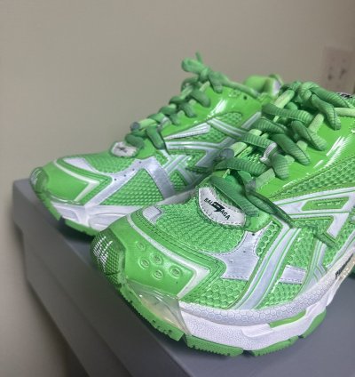 Balenciaga Runner Sneaker Flou 44