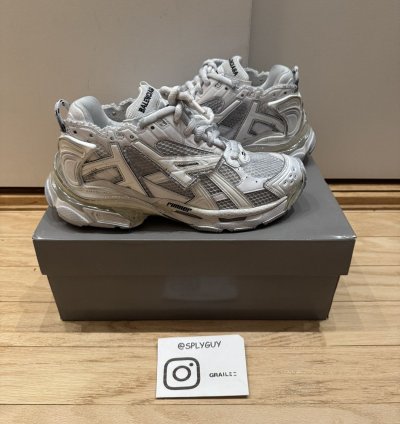 Balenciaga Runner Triple White sz 41