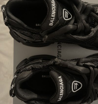 Balenciaga runners