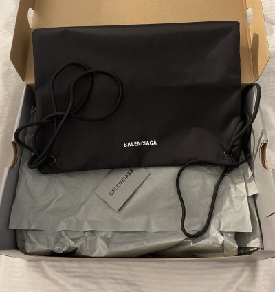 Balenciaga runners