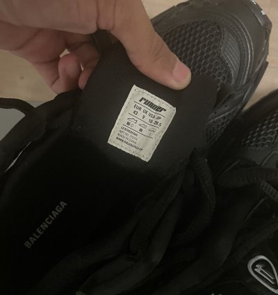 Balenciaga Runners (Black)