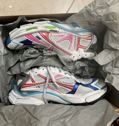 Balenciaga Runners Sz 43 10us