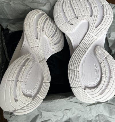 Balenciaga Sneakers Circuit