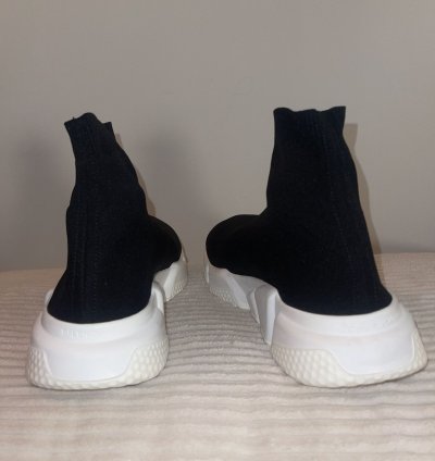 Balenciaga speed runners