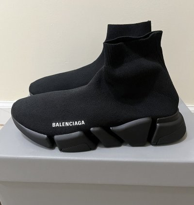 Balenciaga Speed Trainers sz 42(9us)