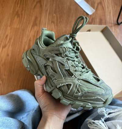 Balenciaga Track 2 0 NEED GONE