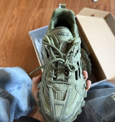 Balenciaga Track 2 0 NEED GONE