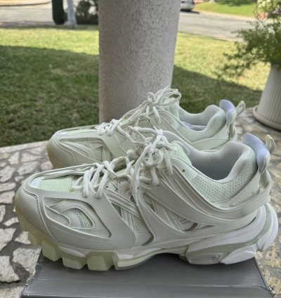 Balenciaga Track glow bundle of 2 pairs