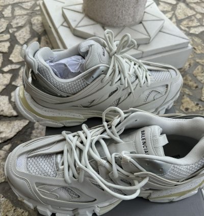 Balenciaga Track glow bundle of 2 pairs
