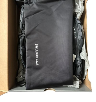 Balenciaga track hike black