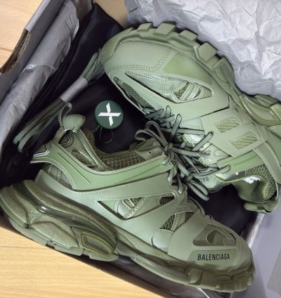 Balenciaga track khaki