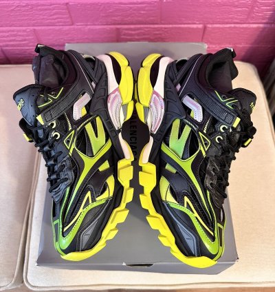 Balenciaga track runners 2 8 41