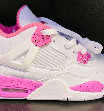 Nike Air Jordan 4 “ Pink Oreo ”