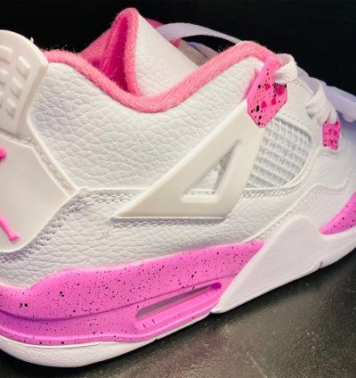 Nike Air Jordan 4 “ Pink Oreo ”