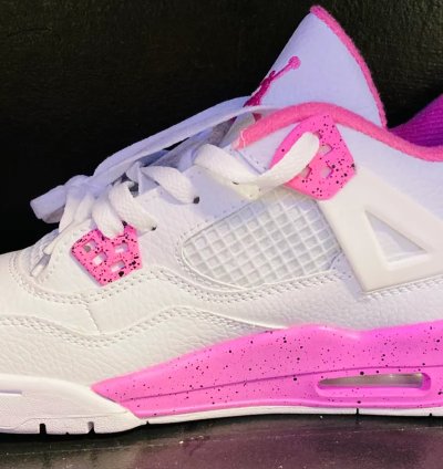 Nike Air Jordan 4 “ Pink Oreo ”