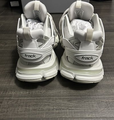 Balenciaga Trackrunner