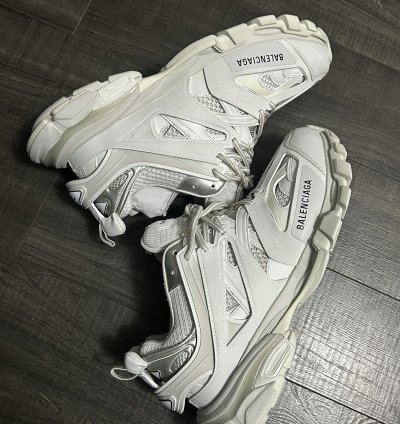Balenciaga Trackrunner
