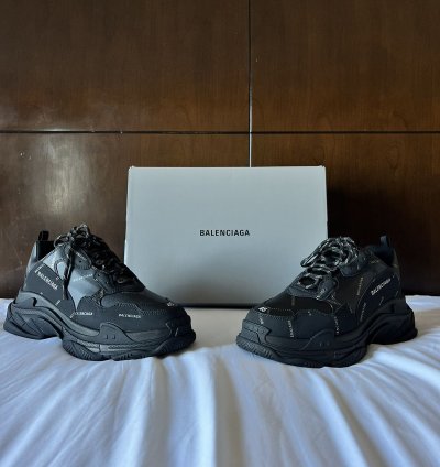 Balenciaga Triple (All over)