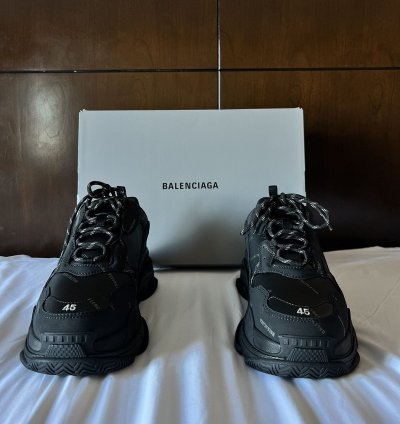Balenciaga Triple (All over)
