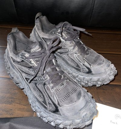 Balenciaga Triple Black Defender Size 10 Runner Track