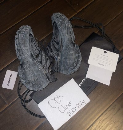 Balenciaga Triple Black Defender Size 10 Runner Track