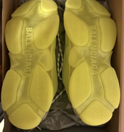Balenciaga Triple BRAND NEW