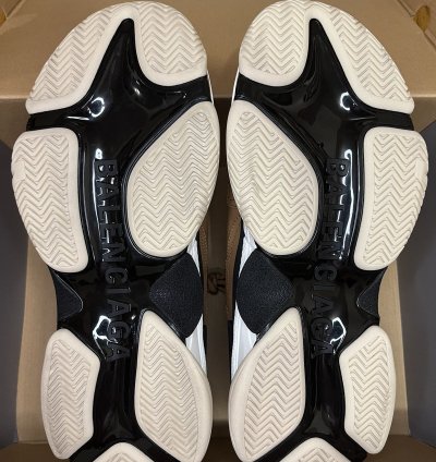 Balenciaga Triple Sneaker Beige Sand