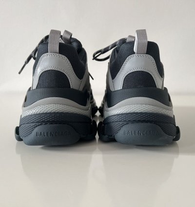 Balenciaga Triple Sz 40
