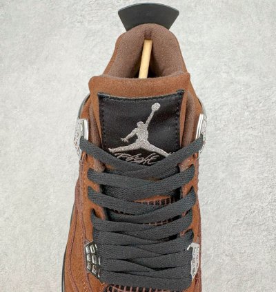 Nike Air Jordan 4 Retro " Silver Brown "