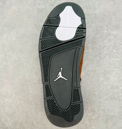 Nike Air Jordan 4 Retro " Silver Brown "