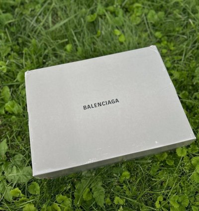 Balenciaga White Runner Sneakers Brandly New With Box