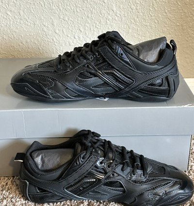 Balenciaga Womens Drive Sneaker Triple Black