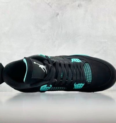 Jordan 4 Retro “ Tiffany ”
