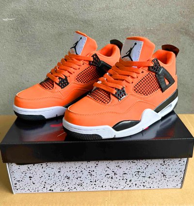 Air Jordan 4 “ Total Orange ”