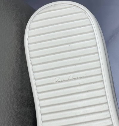 Black Leather Mainline Ramone High