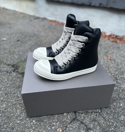 Black Padded Big Lace Leather Ramones