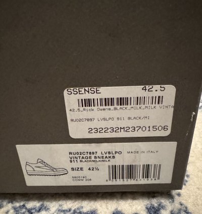 Black Vintage Sneakers
