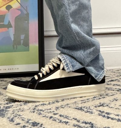 Black Vintage Sneakers