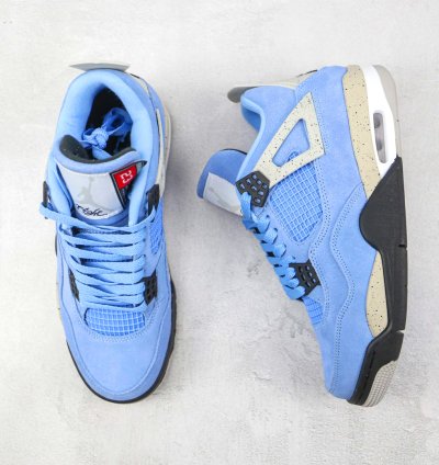 Nike Air Jordan 4 Retro " University Blue "